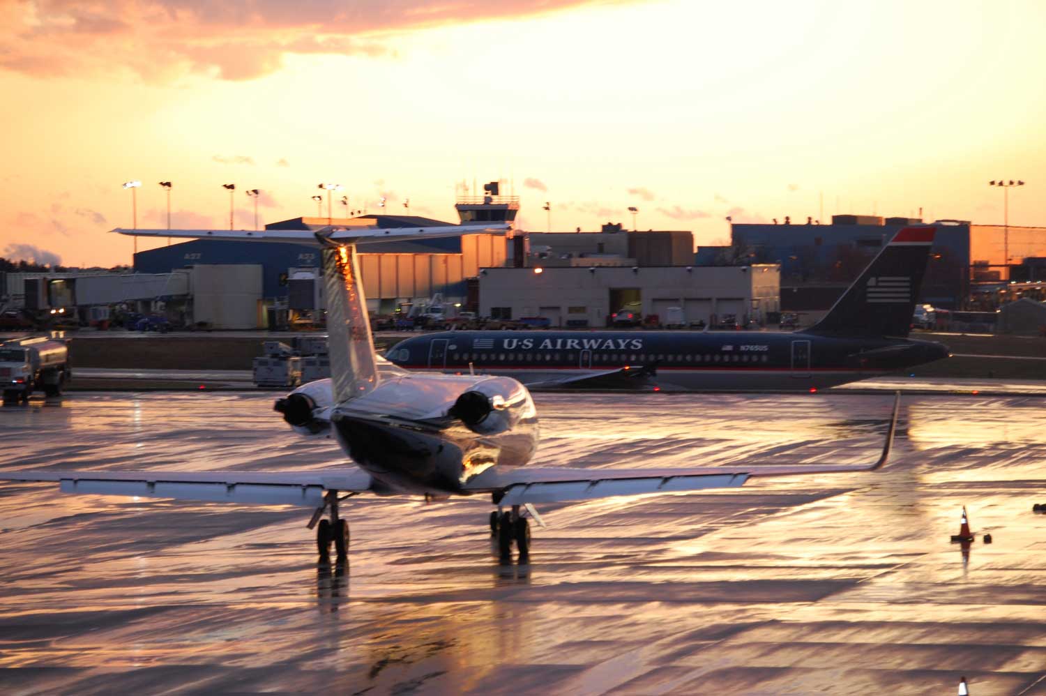 Air Carrier Delta Airport